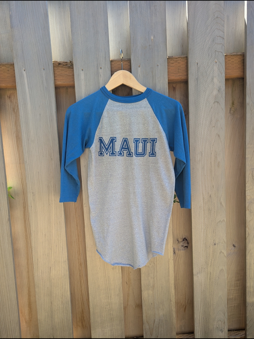 Vintage Maui Baseball Tee - Blue & Gray